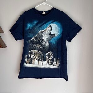 Vintage Wolves Wildlife T-Shirt